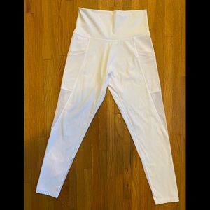 Aeire white 7/8 leggings